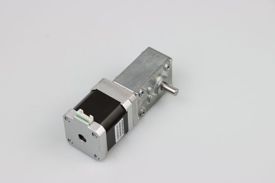 4 Leads Nema 17 Geared Stepper Motor 5.5kgCm 1.5A Saat Ini Untuk Industri